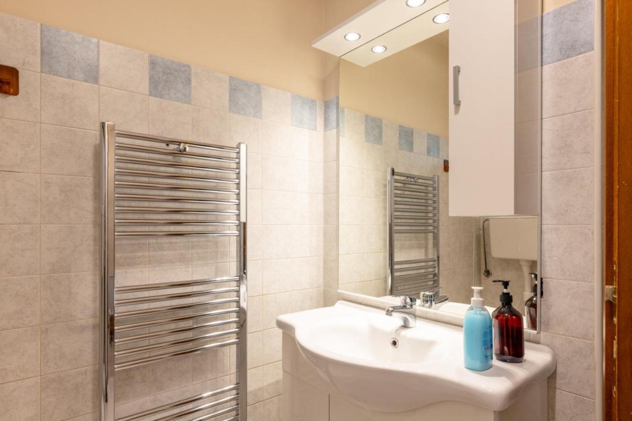 Aosta Centre Apartments - Porta Pretoria 56 Ngoại thất bức ảnh