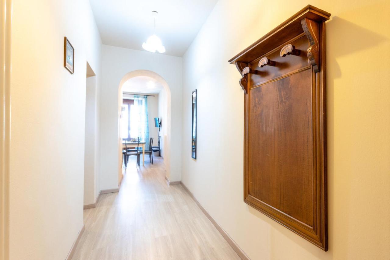 Aosta Centre Apartments - Porta Pretoria 56 Ngoại thất bức ảnh